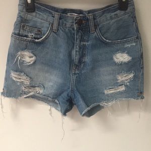 Zara midrise light wash shorts